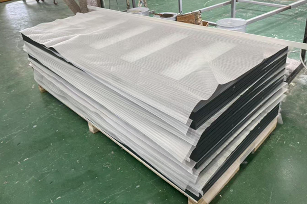 Doors Engineered to Exceed Expectations​ ()